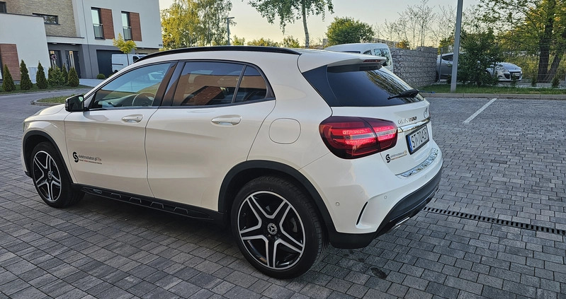 Mercedes-Benz GLA cena 119000 przebieg: 34000, rok produkcji 2019 z Rybnik małe 67